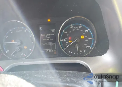 2018 Toyota Rav4 Xle z USA, uszkodzony, nr VIN 2T3RFREVXJW808321